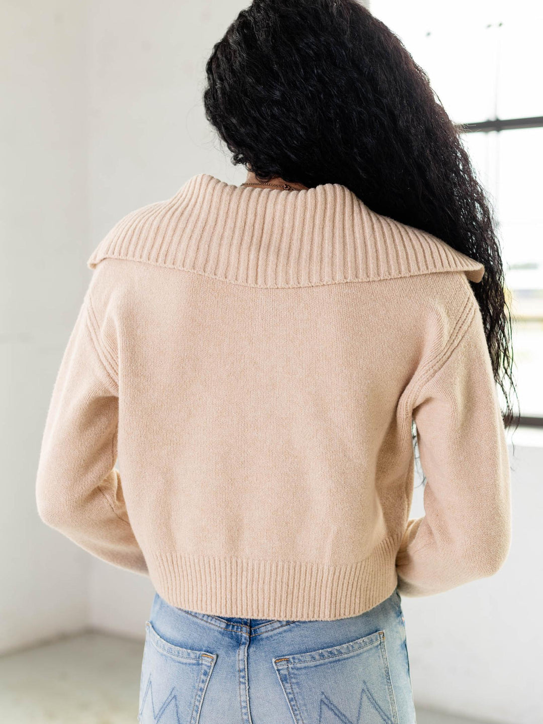 oversized collar button front short cardigan