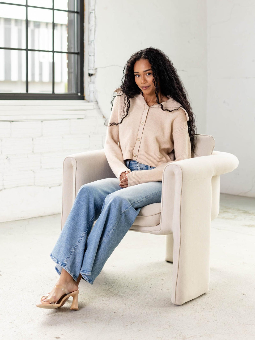 oversized collar button front short cardigan