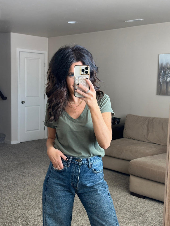 classic v neck tshirt