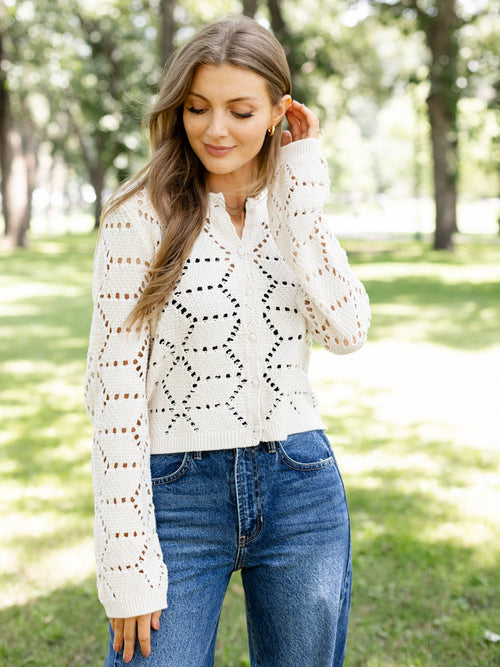 cream colorec rochet knit cardigan