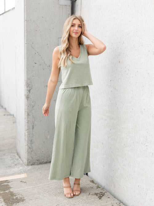 green wide leg pant