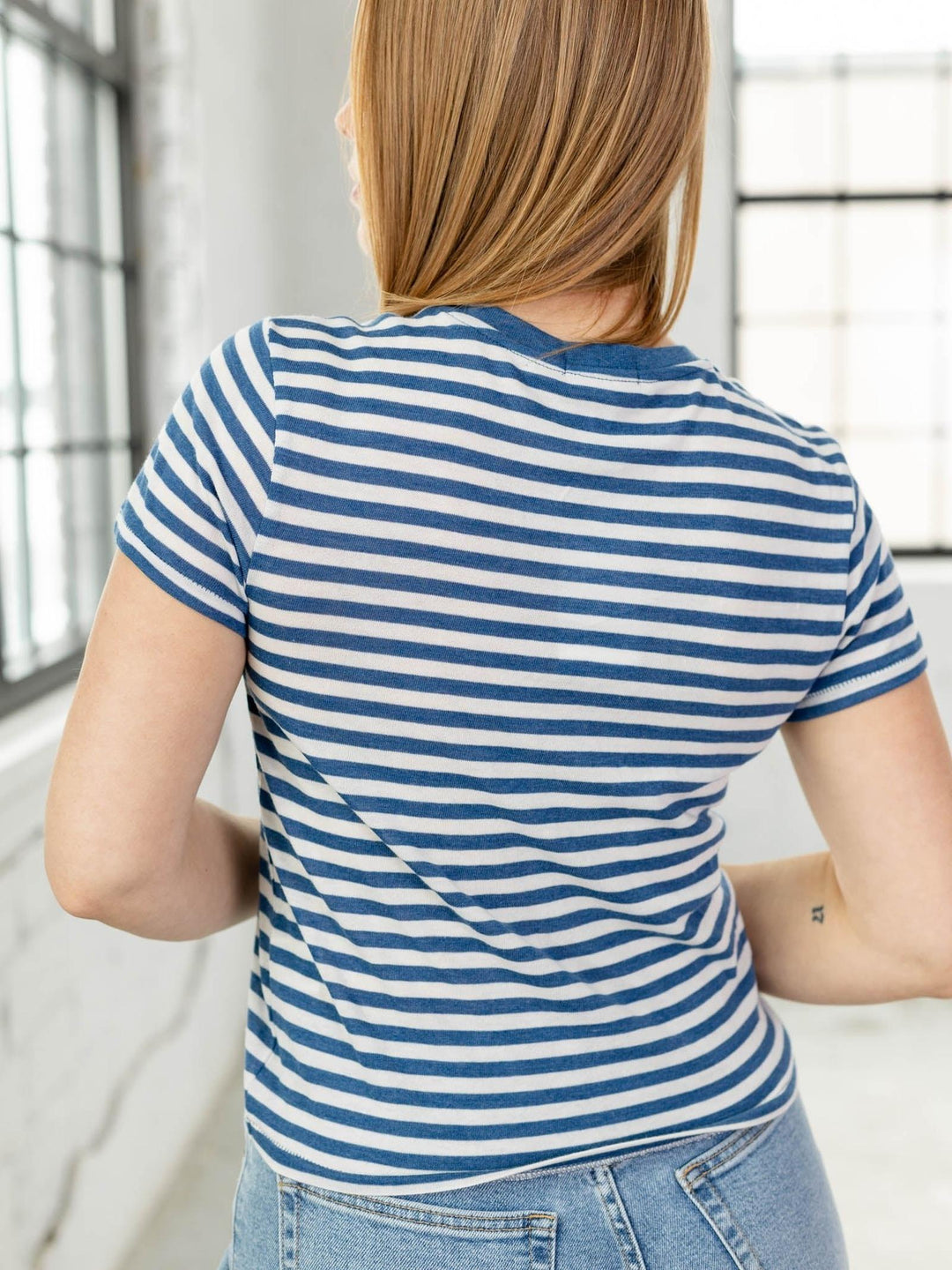 lightweight striped t shirt