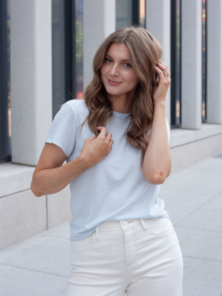 blue tee shirt 