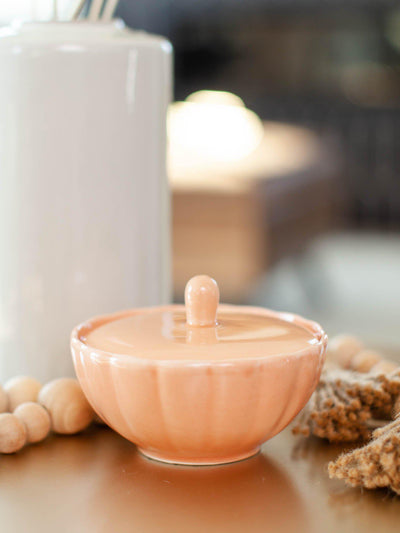 Illume Groovy Kind of Love 6.9 Oz Ceramic Candle.
