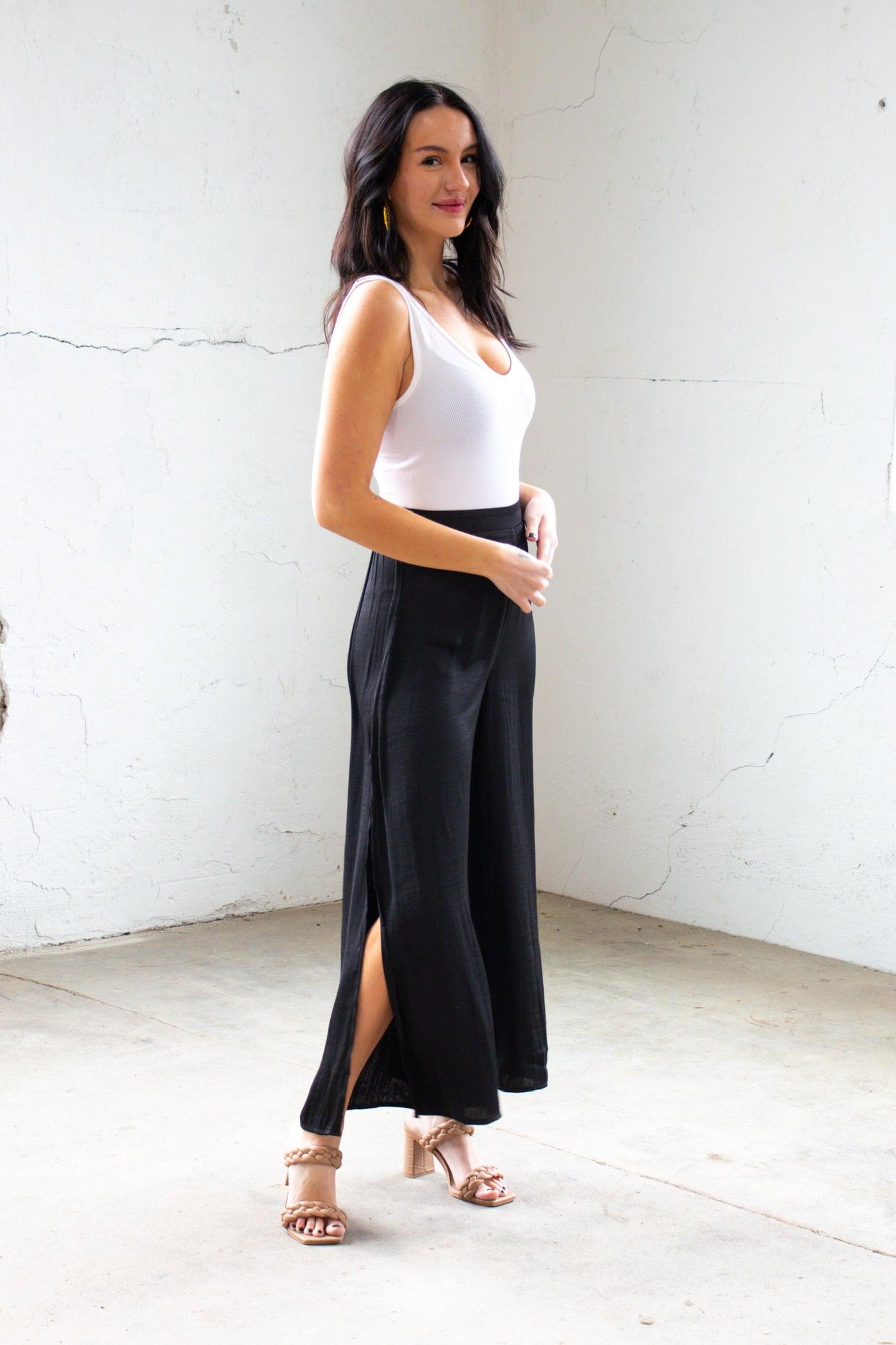 cropped black pants
