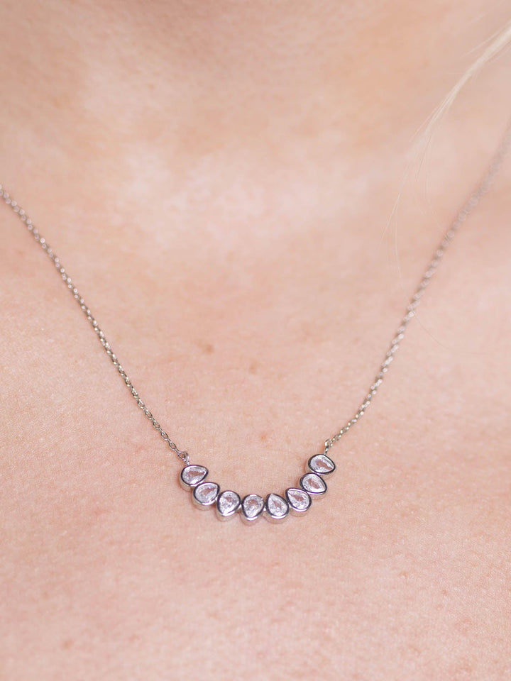 Joia-Crystal Curb Bar Necklace - Leela and Lavender