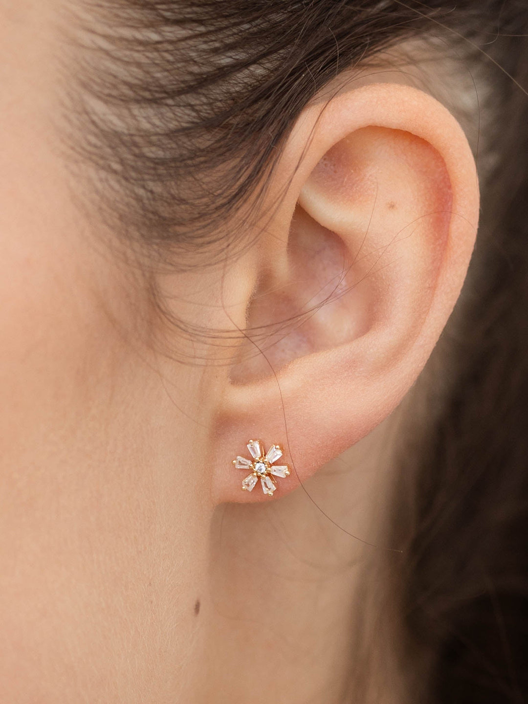 CZ Flower Stud EarringEarrings
