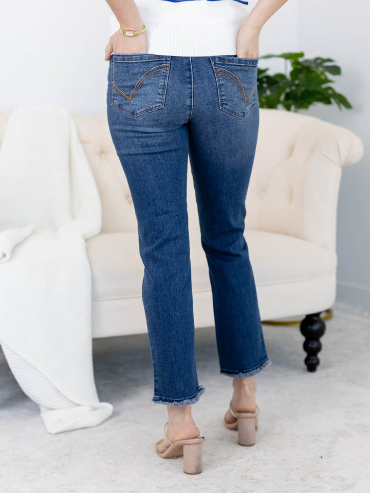 Democracy Ab Solution High Rise Slim Straight CascadeDenim jeans