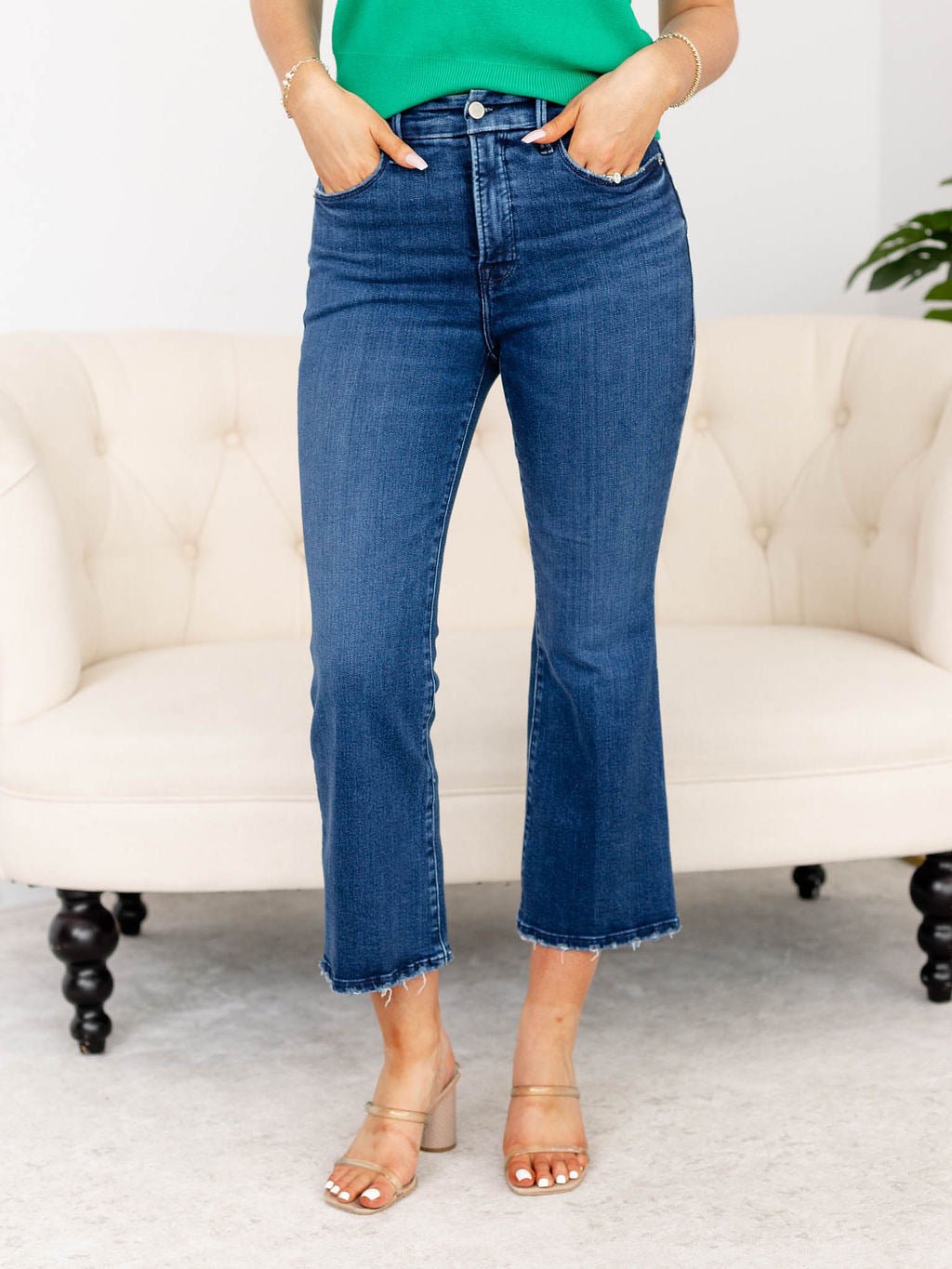 Good American Good Legs Crop Soft TechDenim jeans