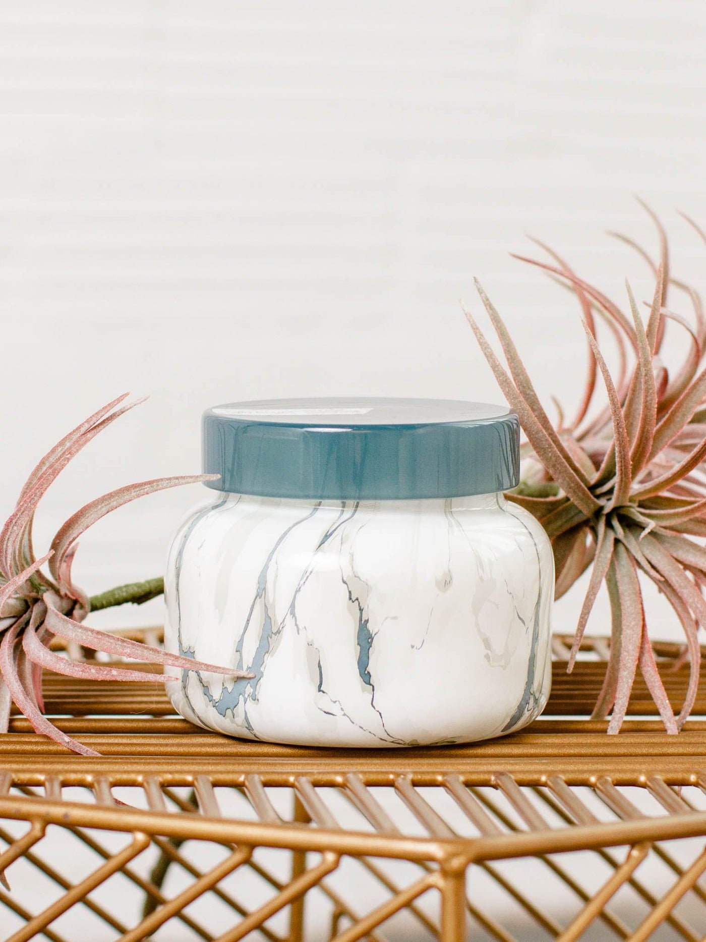 marble candle