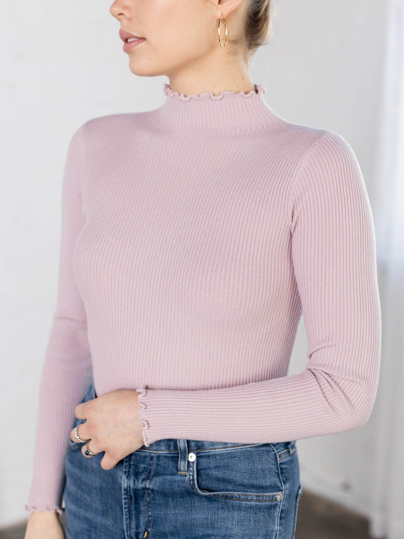 pink ribbed turtle neck