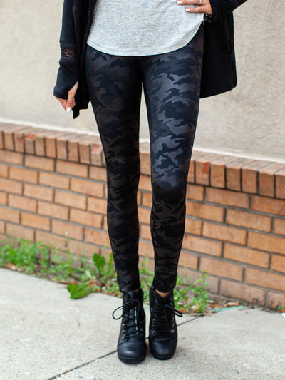 black camo legging