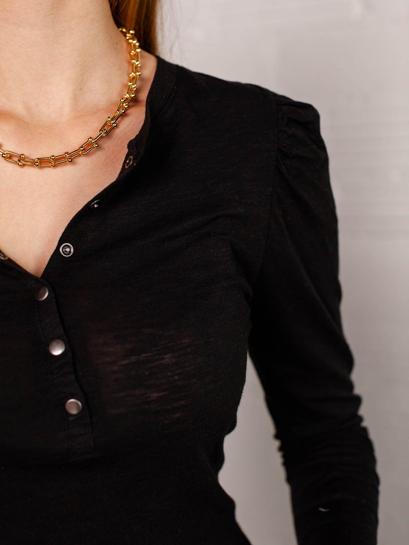 black puff sleeve top
