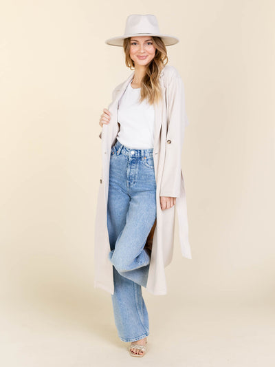 button detail trench