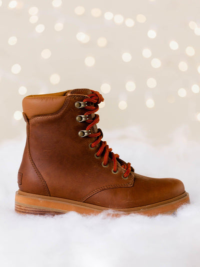 sorel hiker boot