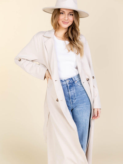 collared trench