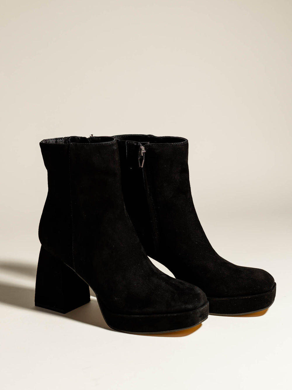 black block heel boot