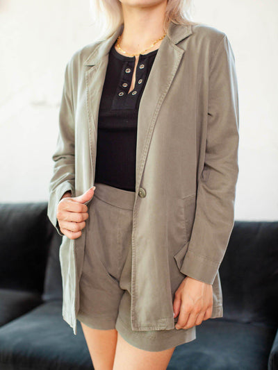 NATION dressy soft short