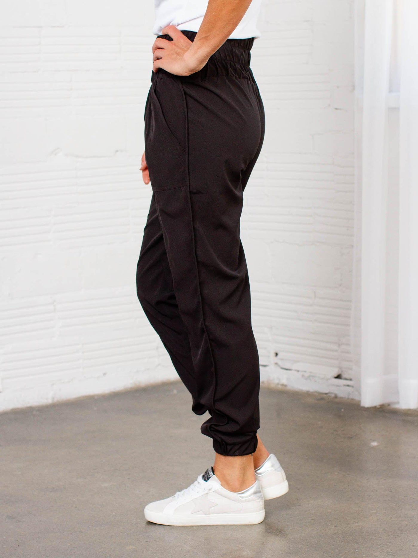high rise jogger