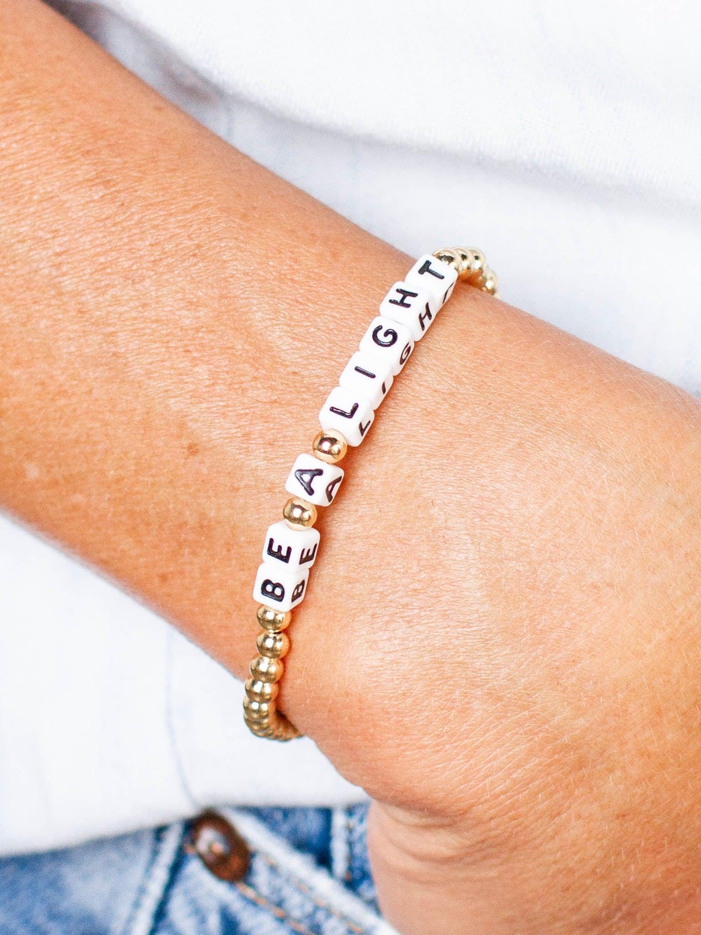 be a light bracelet
