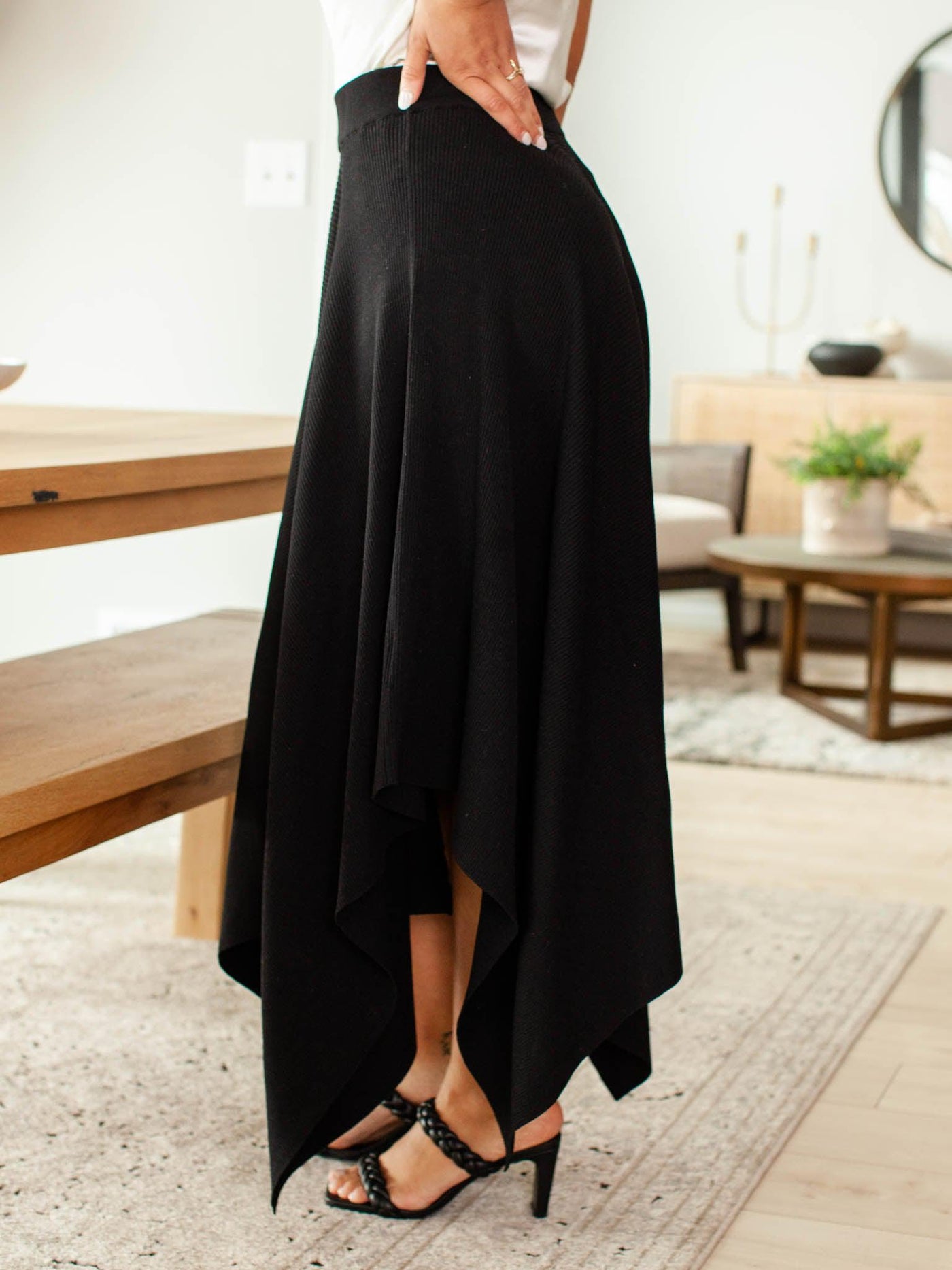 black textured skirt