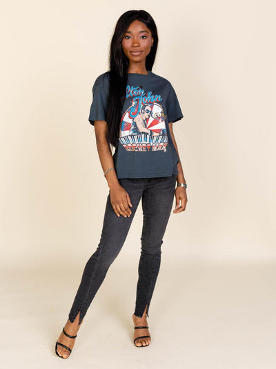 daydreamer graphic oversized tee