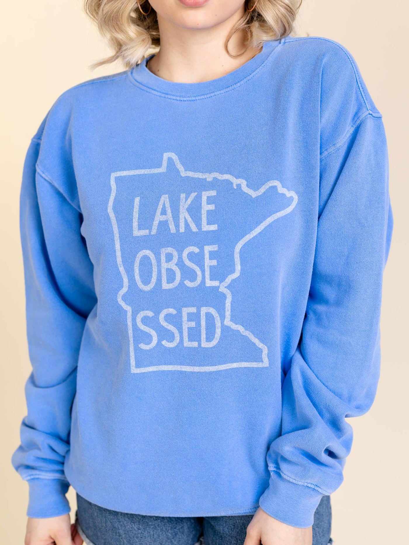 crew neck sweatshirt
