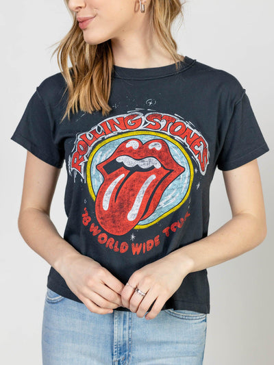 graphic daydreamer tee