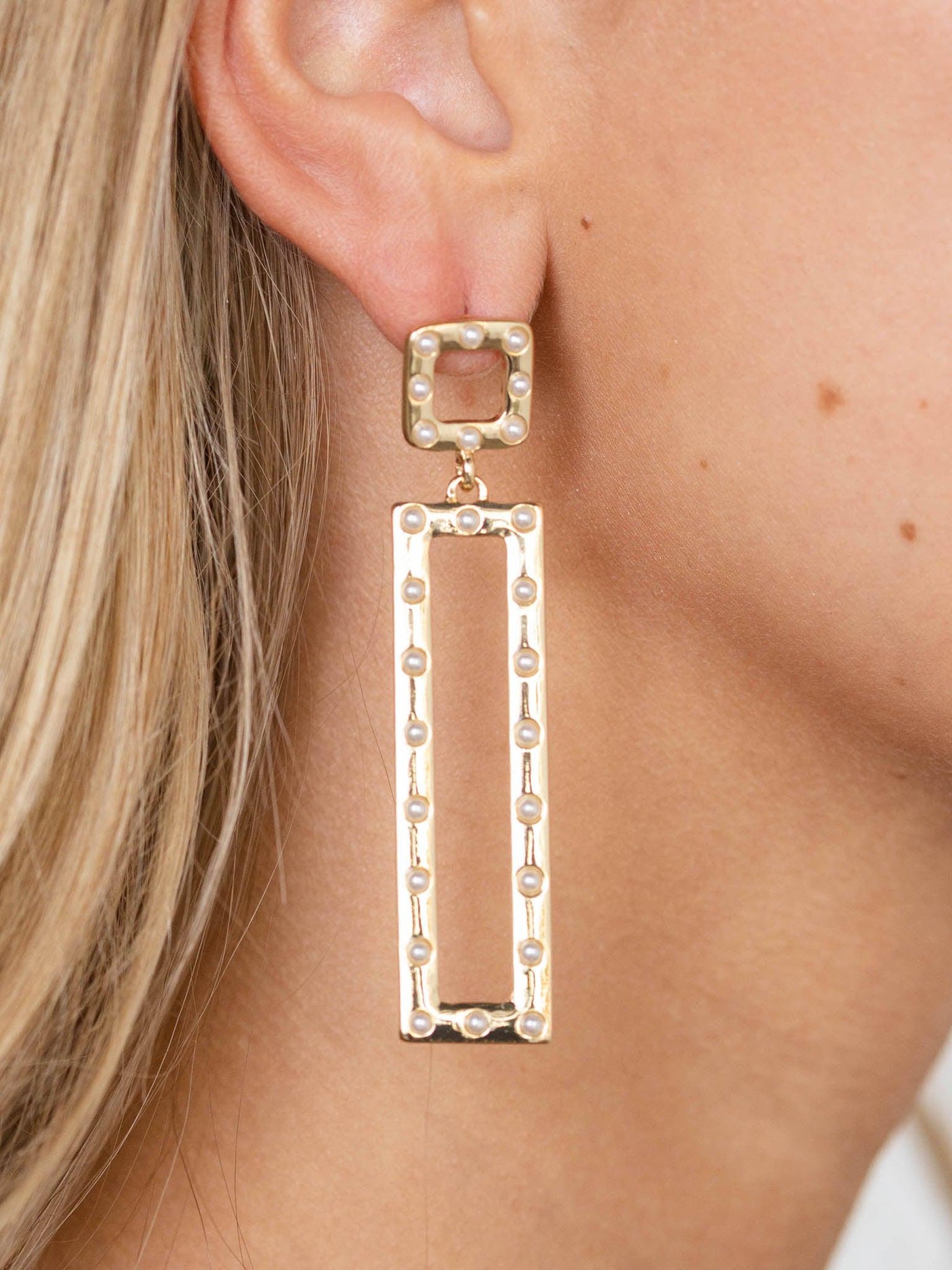 rectangular pearl earrings