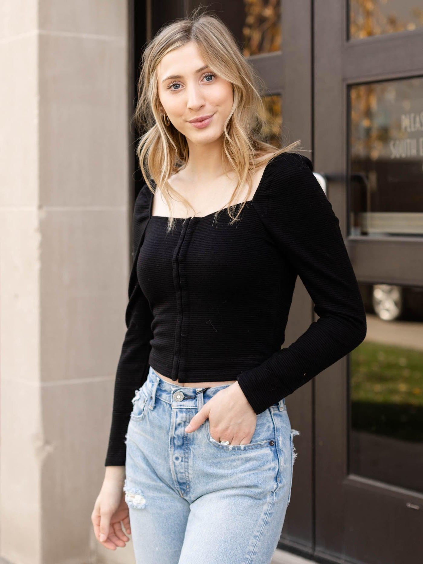 square neck cropped top