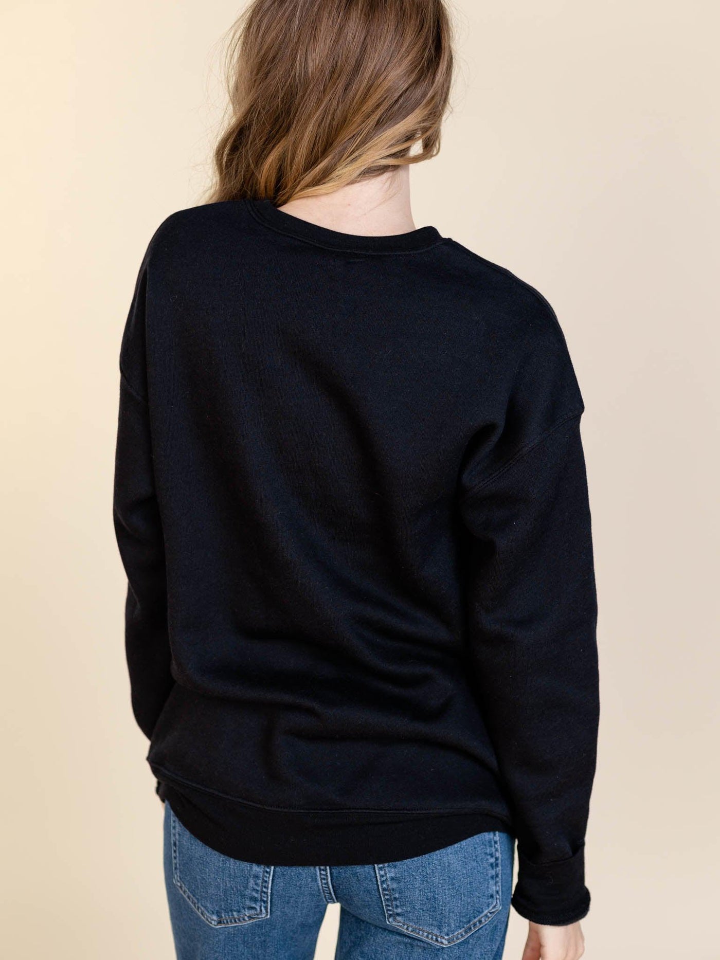 black and white sweatshirt