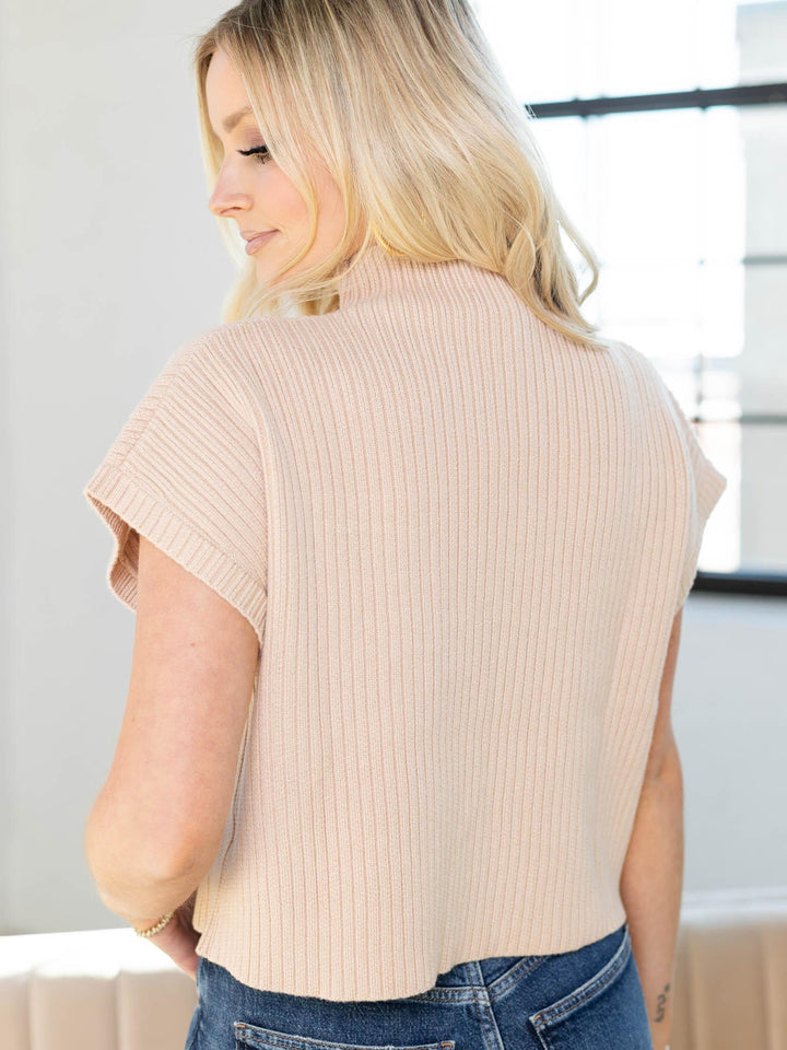 Entro-Short Sleeve Pocket Sweater - Leela and Lavender