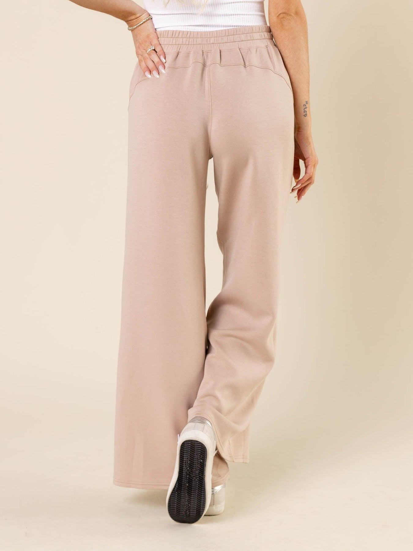 SPANX AIR ESSENTIALS WIDE LEG SWEATPANTS DARK PALM