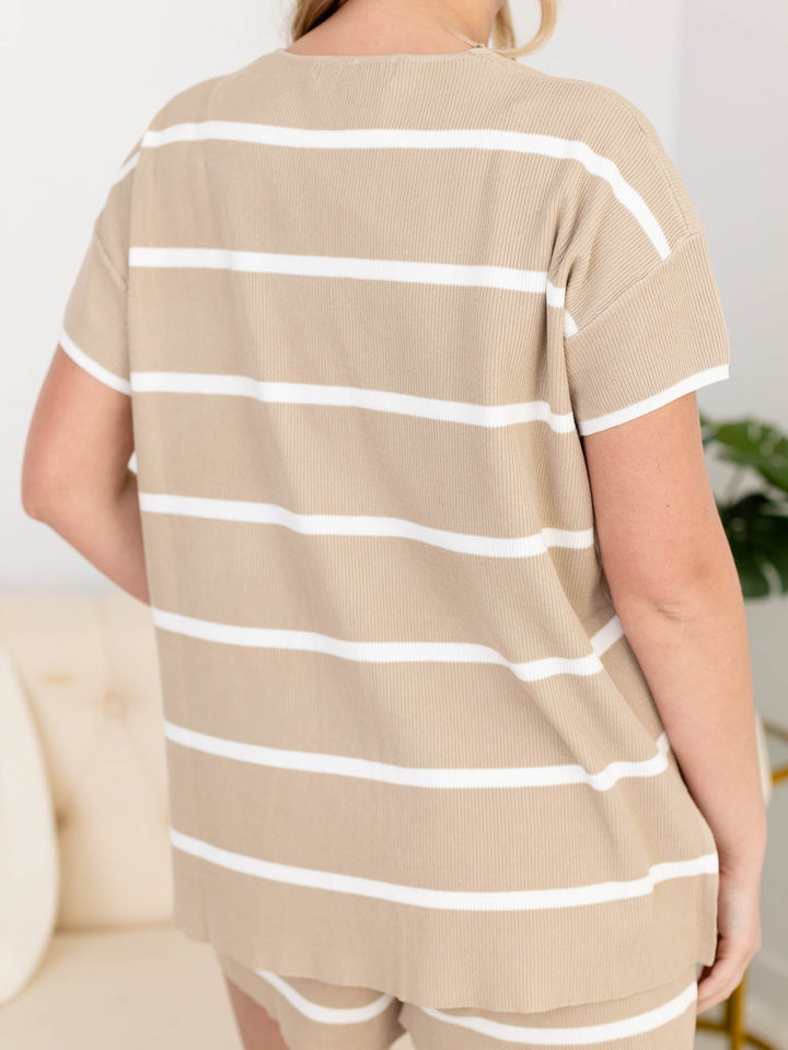 Stripe V-Neck Short Sleeve SweaterKnit tops